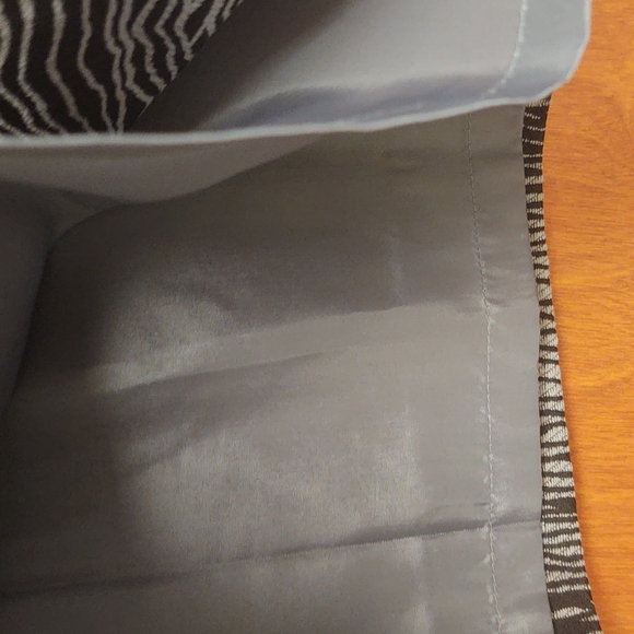 *SOLD* NWOT Ann Taylor Skirt Size 10 - Picture 6 of 10